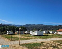 Kampiranje Mobil Homes Camping Ciudad De Frias (Partido de la Sierra en Tobalina, Španjolska)