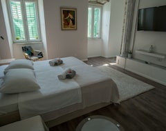 Hotel Jr-Apartments (Split, Croatia)