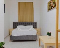 Khách sạn Armanda Apartments (Saranda, Albania)