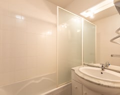 Casa/apartamento entero A Lorée Des Cimes - Two Bedroom Apartment, Sleeps 6 (Les Angles, Francia)