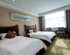 Hotel Lanwan Zhongzhou International (Nanyang, China)
