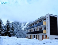 Hotel Alpenglühn Spiss (Spiss, Austria)