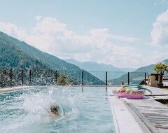 Hotel Bergschlössl (Luson, Italija)