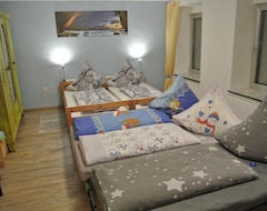 Cijela kuća/apartman The apartment is located in a quiet location on the flowing waters of the Theel (Tolaj, Njemačka)