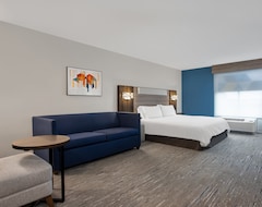 Khách sạn Holiday Inn Express & Suites Terre Haute (Terre Haute, Hoa Kỳ)