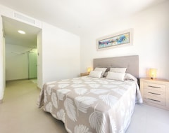 Toàn bộ căn nhà/căn hộ Modern Two Bedroom Apartment In One Heights, La Cala De Mijas. (La Alamedilla, Tây Ban Nha)