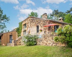 Toàn bộ căn nhà/căn hộ Tranquil Holiday Home In Mazeyrolles With Garden (Mazeyrolles, Pháp)