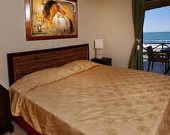 Hotelli Kaunis 2 makuuhuonetta, 2 kylpyhuonetta, esteettömät merinäkymät! (Jacó, Costa Rica)
