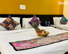 Khách sạn G.v.s-24 Club , Hotel (Udaipur, Ấn Độ)