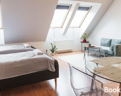 Hele huset/lejligheden Sunny&cozy Loft (Budapest, Ungarn)
