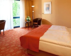 Khách sạn Vital Hotel (Bad Lippspringe, Đức)