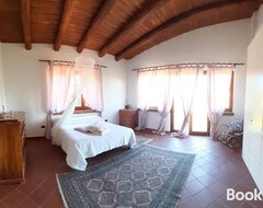 Cijela kuća/apartman Private Villa With Hot Tub & Pool (Cicerale, Italija)