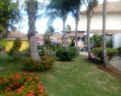 Khách sạn Hotel Club Ambiance (Runaway Bay, Jamaica)