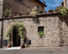 Hotel Sole (Assisi, Italija)