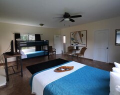 Hotel Big Island Bed & Breakfast (Naalehu, USA)