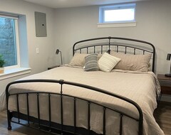 Tüm Ev/Apart Daire Chic Modern Stay: The Perfect Boiler Up Stay! (West Lafayette, ABD)