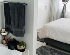 Koko talo/asunto Apollo One Bedroom (Sandton, Etelä-Afrikka)