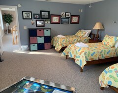 Cijela kuća/apartman Large Waterfront Home Perfect For Families/groups - Amazing To Relax Or Play! (Hertford, Sjedinjene Američke Države)
