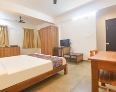 Khách sạn Fabexpress Holiday Suites (Benaulim, Ấn Độ)