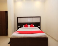 OYO 26596 Hotel Ambika (Palampur, Indija)