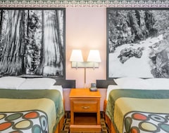 Hotel Super 8 By Wyndham Grants Pass (Grants Pass, Sjedinjene Američke Države)