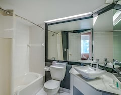 Hotel Quality Suites (Sainte-Anne-de-Beaupré, Canada)