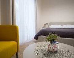 Oda ve Kahvaltı Musto Suites & Rooms (Napoli, İtalya)
