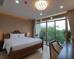 Hotelli Maya Hotel 4 (Con Dao, Vietnam)