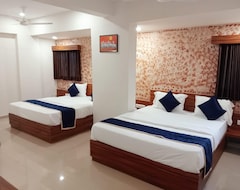 Khách sạn Hotel Royal Gold (Himatnagar, Ấn Độ)