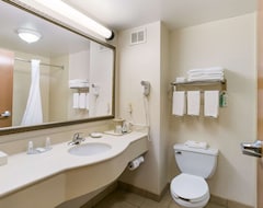 Hotel Quality Inn & Suites (Edgewood, Sjedinjene Američke Države)