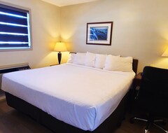 Hotel Quality Inn And Suites 1000 Islands Gananoque (Gananoque, Canada)