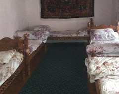 Nhà trọ Shodmon Guesthouse (Jizzax, Uzbekistan)