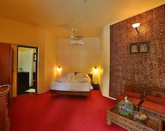 Hotel Deshadan Cliff And Beach Resort (Varkala, India)