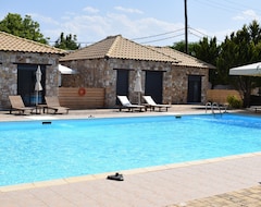Hotel Almyra Holiday Village (Edipsos, Greece)