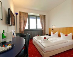 Khách sạn Hotel Carat (Erfurt, Đức)