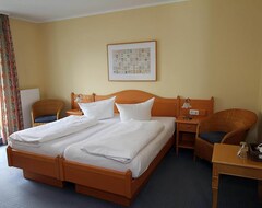 Khách sạn Hotel Lindemann (Bad Nauheim, Đức)