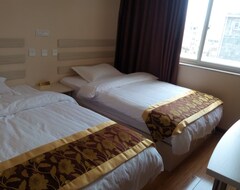 Guesthouse Shilin Youjia Inn (Shilin, China)