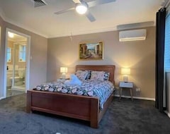Casa/apartamento entero Secluded 6br Pool Home L Comfortable And Quiet (Penrith, Australia)