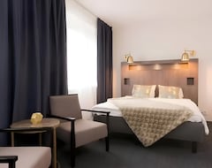 Apart Otel Communia Hotel Residence (Bromma, İsveç)