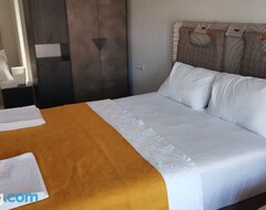 Zeyos Lodge Hotel&restaurant (Kumluca, Turquía)