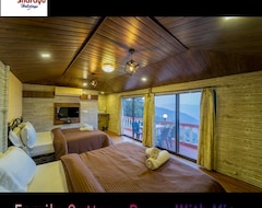Hotel Sharayu Holidays Valley View (Mahabaleshwar, Indija)