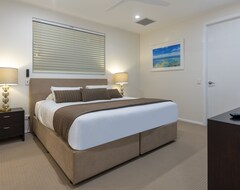 Toàn bộ căn nhà/căn hộ 4 Bedroom Ground Floor Apartment With Private Swimming Pool (Đảo Hamilton, Úc)