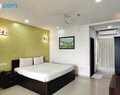 Khách sạn Golden Chariot Hotel Daman (Daman, Ấn Độ)