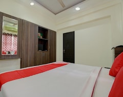 Khách sạn OYO 15955 Rest Inn (Chikkamagaluru, Ấn Độ)