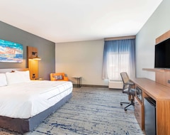Otel La Quinta Inn & Suites Limon by Wyndham (Limon, ABD)
