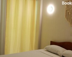 Hotel Rockstonehills Apartment Rental (Batangas City, Filipini)