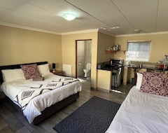 Hotel 298 On 34Th (Pretoria, South Africa)