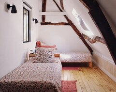 Tüm Ev/Apart Daire Red Cottage& Biliard (Gueutteville-les-Grès, Fransa)
