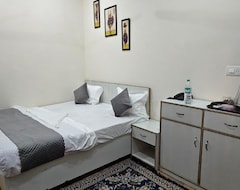 Khách sạn Hotel Rishi Bhoomi Tapovan (Rishikesh, Ấn Độ)
