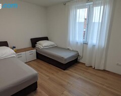 Tüm Ev/Apart Daire Ika Lux Apartmani 4 (Sjenica, Sırbistan)